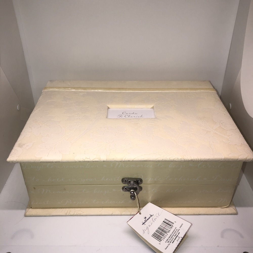 Unused Hallmark Card Keeper Box Photo Safe NOS 2005 12" x 9"